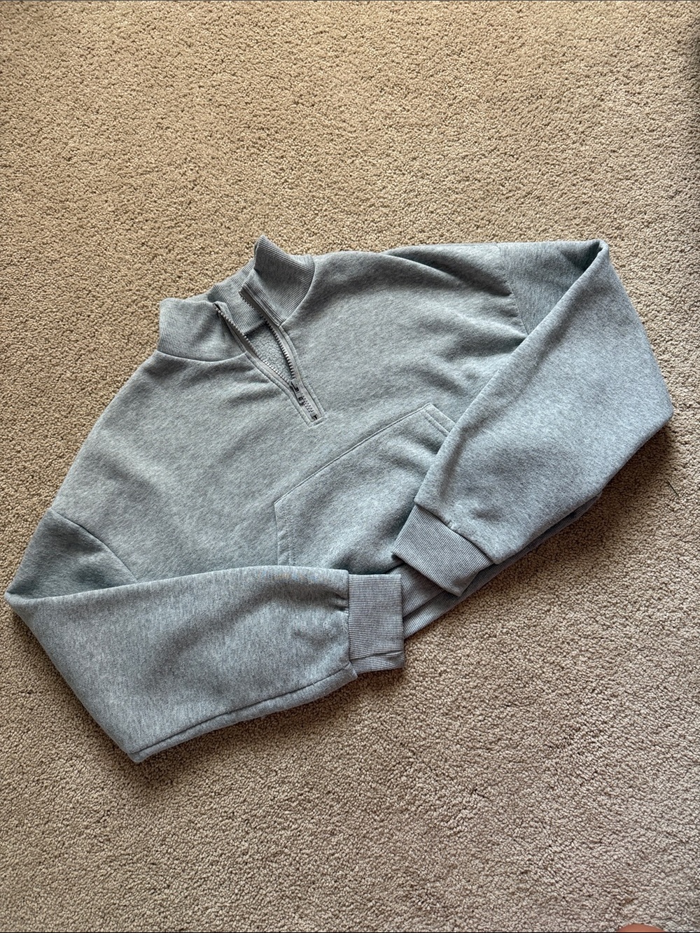 Girl’s Half-Zip Pullover Cropped Sweater - Grey and White Size Large 10/12 - Picture 3 of 3